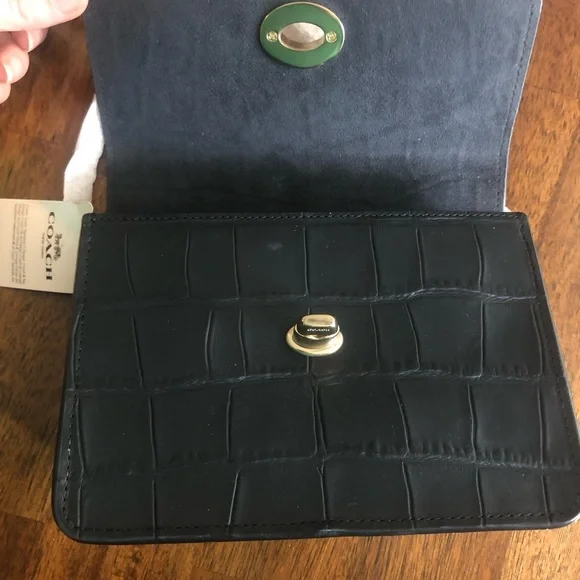 NWT $295 Coach Bowery Croc-Embossed Leather with Gold Crossbody Chain! - Picture 10 of 16